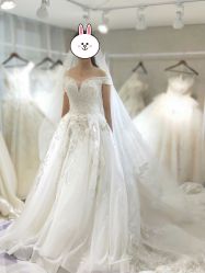 点击看大图 拖尾-LOVINA洛维娜婚纱礼服