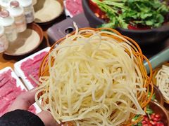 -黔有有贵州酸汤夺夺粉火锅(五味十字店)