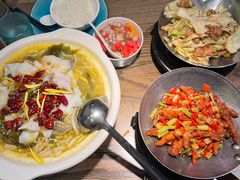 -酸渡·老坛酸菜鱼·现炒下饭菜(港惠新天地店)