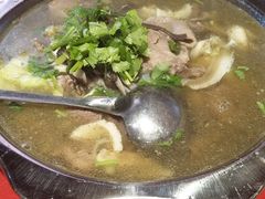 -谢老五跷脚牛肉·非遗传承店