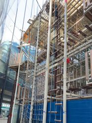 -PIPIKINGDOM皮皮王国欢乐号(欢乐海岸购物中心店)