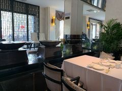 靠窗位-八分饱·西津会(西津渡店)