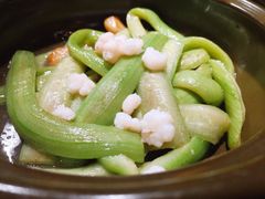 湖虾仁玉带丝瓜-南京大牌档(香港广场店)