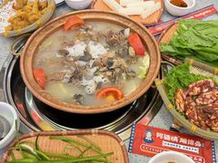 -阿婆情腊排骨火锅(金虹路店)