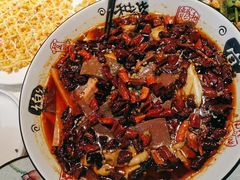 -辣小妮de川菜馆(红旗Mall店)