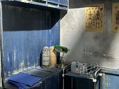 -荒岛实景沉浸密室(江汉路1店)