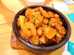 -小镇大厨新概念复合中餐厅(万达广场大连高新店)