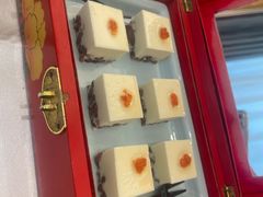 -品海楼·大连海胆锅贴馆(东港店)
