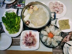 -蚝大仙横琴生蚝火锅(中央汇店)