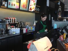 -星巴克臻选(上海长风大悦城店)