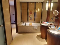 -西双版纳融创皇冠假日度假酒店