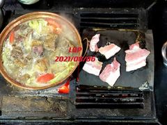 腊排骨火锅-象山村腊排骨(丽江总店)