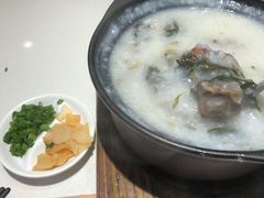 -粤点越有·茶点·粤菜(樵岭国际店)