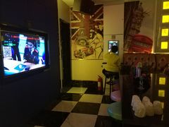-唱爽新歌KTV