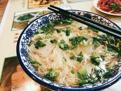 毛细-陇上全荟兰州传统牛肉面(延吉路店)