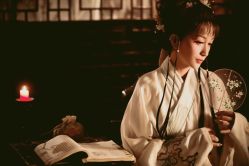 -九月鹰飞汉服摄影工作室