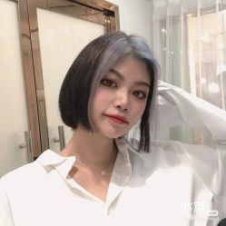 -时尚殿堂明星门店
