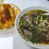 冬天需要一碗热气腾腾的牛肉汤！