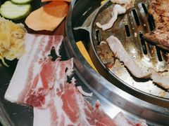 -哈哈碳都·牛肋条无限自助烤肉(宝龙店)
