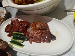 -渝信川菜 · 川味家常菜(财富购物中心店)