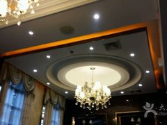 -半岛公馆(淞兴西路店)