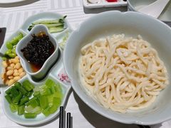 老北京炸酱面-四季民福烤鸭店(王府井灯市口店)