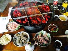 -白乐天毛肚火锅馆(南滨路店)