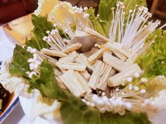 -霄汉牛三鲜湖北砂锅菜(万松园2店)