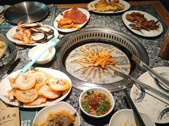 -阪尚皇·原切牛排·烤肉火锅自助(北京路店)