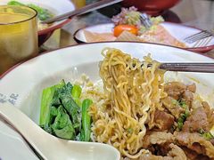 -兴华里茶记(禅城同济首店)