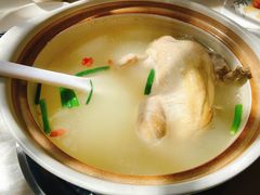 弯弯鸡汤-19号私房菜(云南路店)