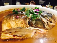 -阿三鱼头泡饼·家常菜