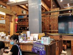 -老东镇啤酒屋海鲜加工·蒸汽海鲜·海鲜烧烤(台东店)