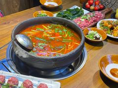 -贵厨酸汤牛肉(花果园国际中心店)