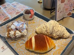 -OUR Bakery(中海环宇荟店)
