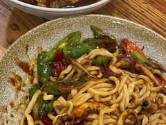-醉牛腩·面小馆