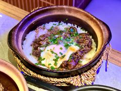 窝蛋牛肉煲仔饭-啫神·广州地标美食(北京路店)