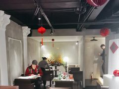 -LESCEDARS Brasserie Bistro香柏树