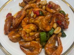 -龙悦湾酒家·八阵鱼生·渔人码头店