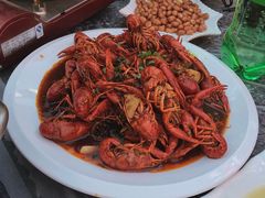 精品潜江油焖大虾-陈帅夜排档·龙虾·炒菜·烤串(世茂店)