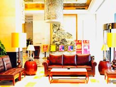 -锦龙国际酒店(天津奥体中心华苑地铁站店)