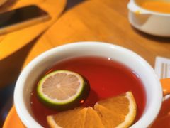 玫瑰花茶-月亮眼花园餐厅书吧酒吧