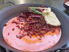 -黄潇洒老火锅(九眼桥宏济巷店)