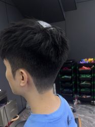 -藤野造型•烫染专业店