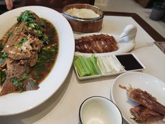 -梅利汴京烤鸭•开封豫菜地标店(东大街店)