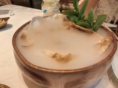 -桂满陇·江南餐厅·蟹黄小笼(清河万象店)