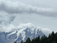 -亚拉雪山风景区