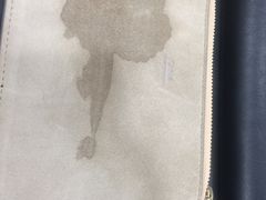 -莱靓奢侈品洗护改衣店(新世界百货崇文店)