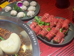 -谭鸭血老火锅(远大购物广场店)