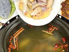 -花苑美食横琴生蚝火锅(拱北粤华路店)